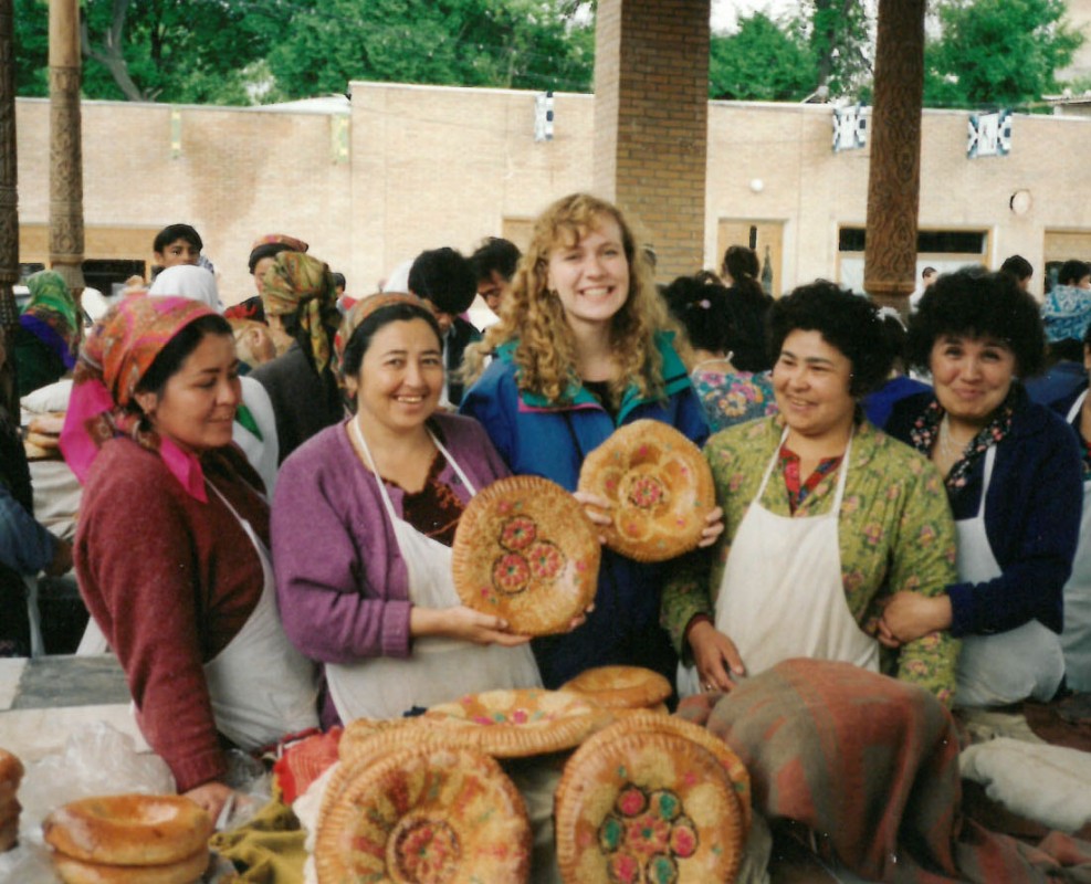 lrg_jennifer-utrata-market-uzbekistan-92-94.jpg