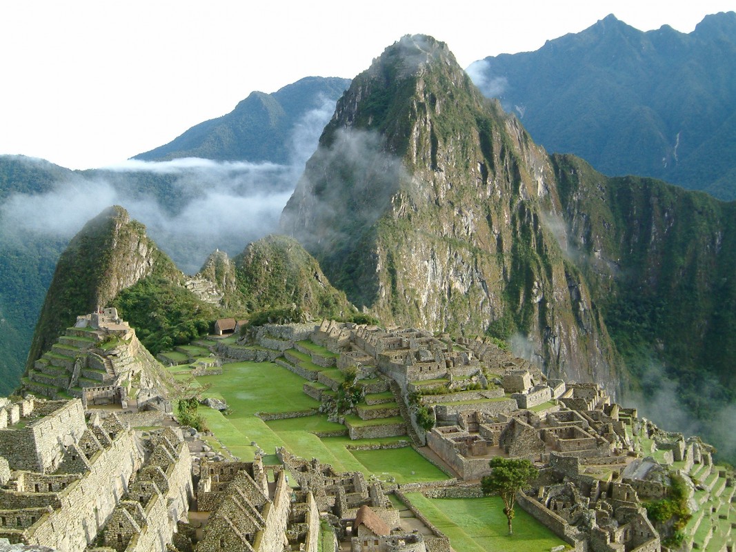 lrg_machu_picchu-peru-pd-by-allard-schmidt-dec-16.jpg