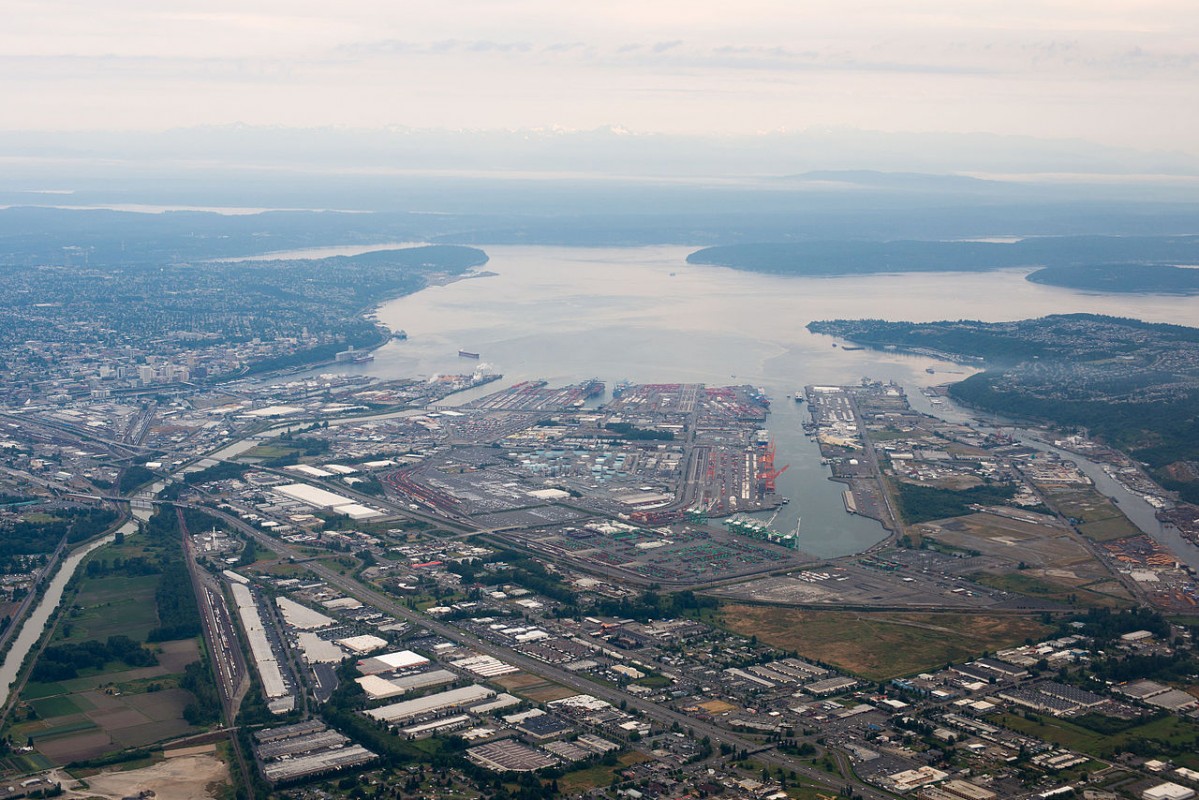 lrg_port-of-tacoma-cc-by-d-coetzee-jan-16.jpg