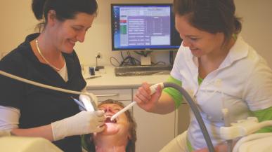 lrg_dentist-assistant-cc-by-erik-christensen-nov-15jpg.jpg