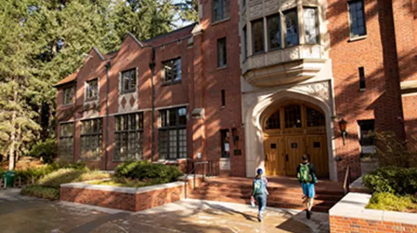 Collins Memorial Library