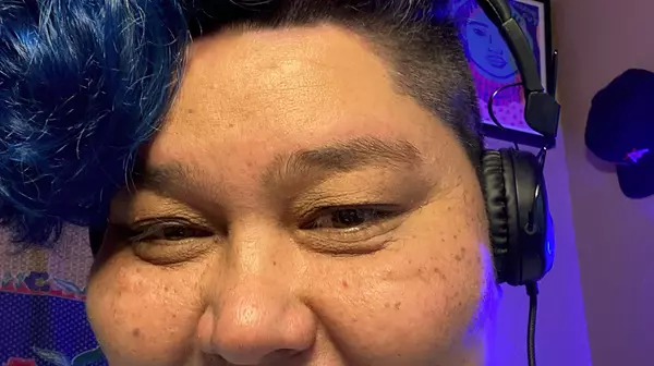 Alison De La Cruz ’92