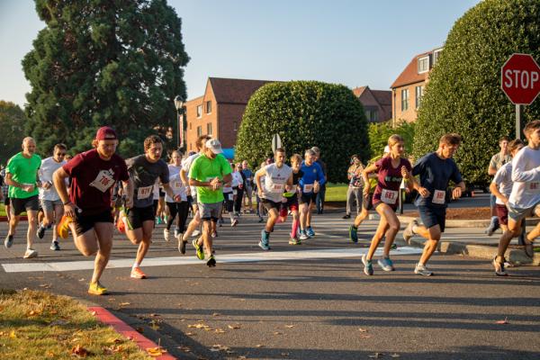 Logger 5K participant runners