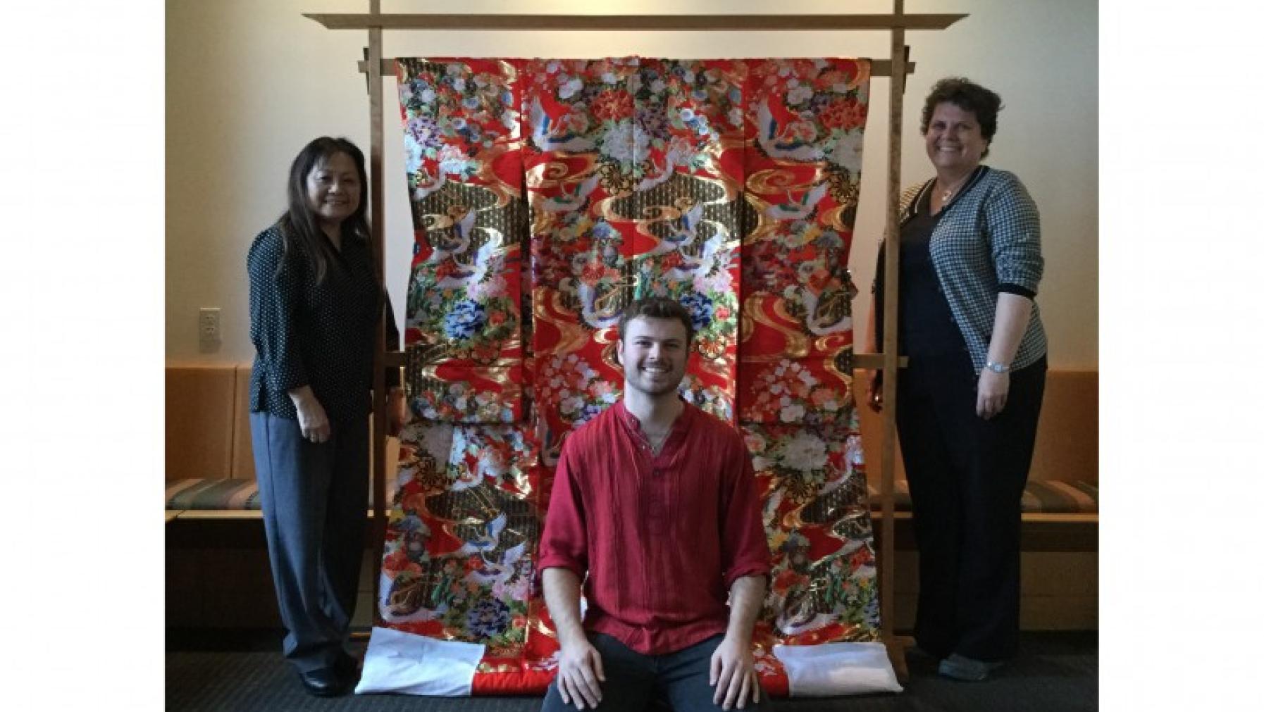 Eliot Childress `17 builds wedding Kimono stand
