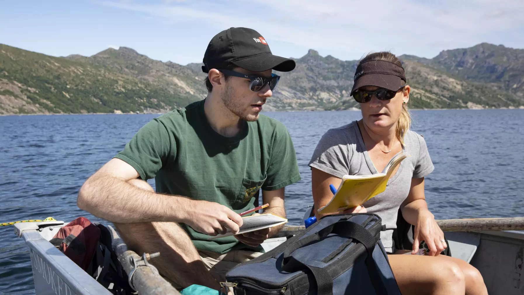 Alex Barnes ’20 and Prof. Kena Fox-Dobbs at Spirit Lake