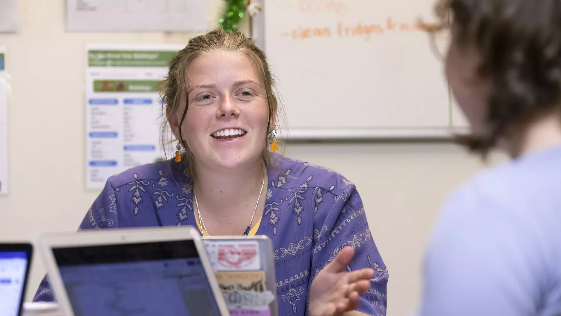 Kaylynn O'Curran ’23 in a Sustainability Services meeting.