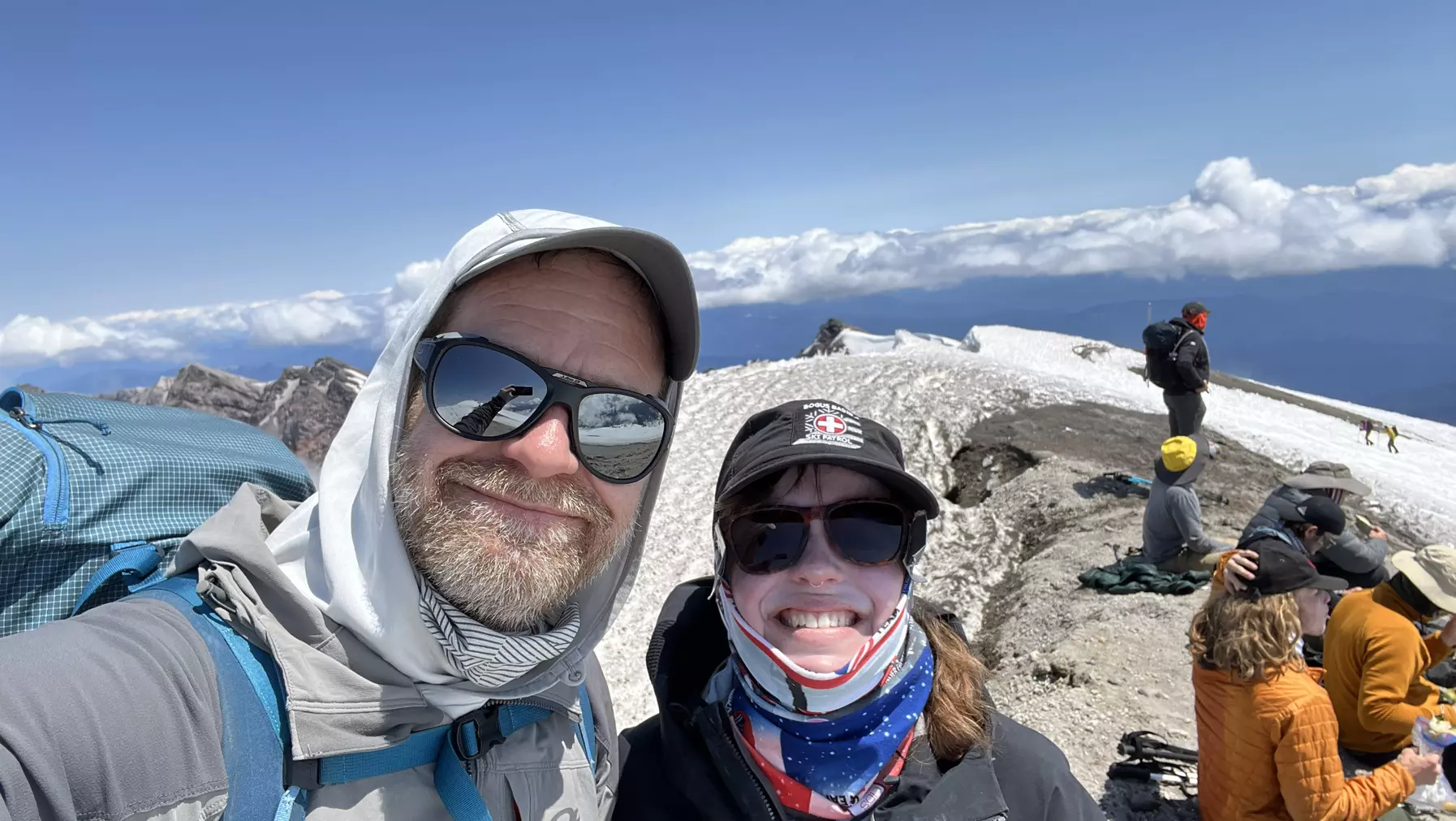 Prof. Dan Sherman and Hannah Robideaux ’17 at the summit of Mount St. Helens.