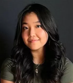 Ashley Hong Headshot